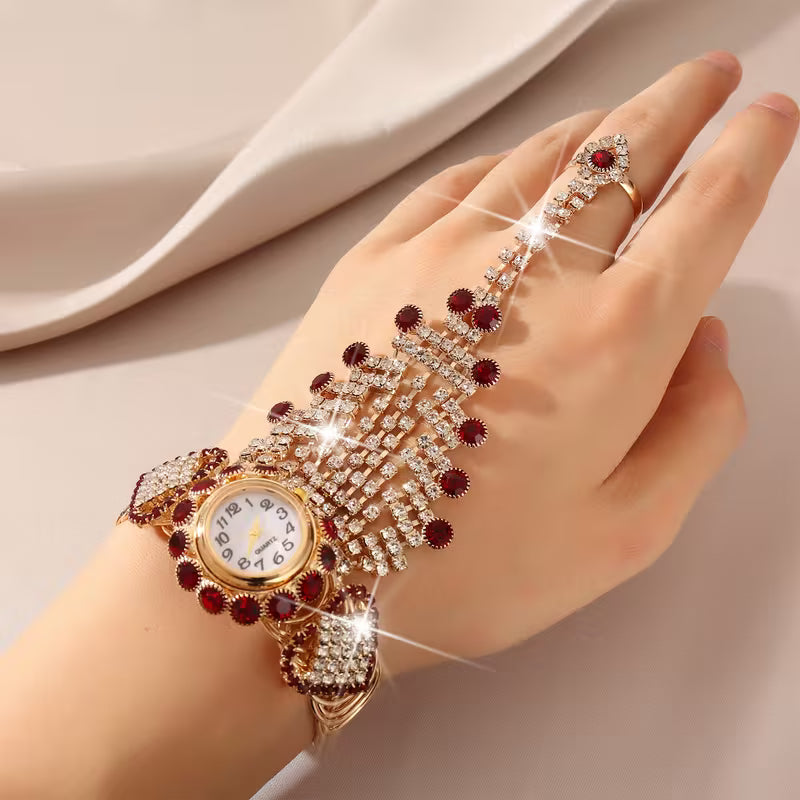 A Stylish And Elegant Women'S Quartz Bracelet Watch, Adorned with Heart-Shaped Rhinestones, Makes a Lovely Gift for Her.