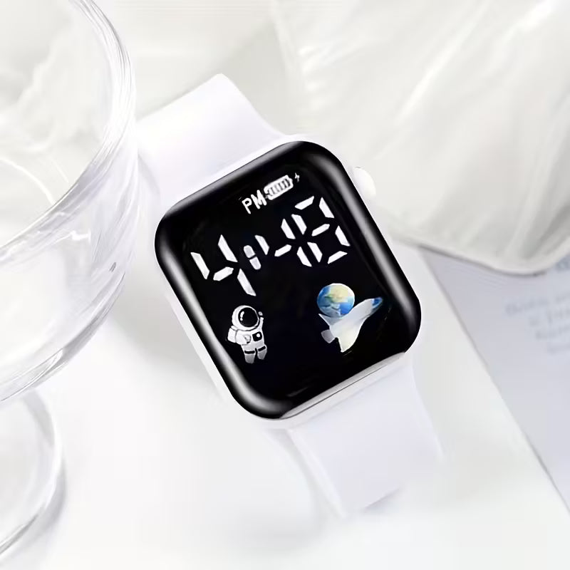 6Pcs Watches for Women Set Fashion Trend Exquisite Small White Silicone Electronic Watch Bracelet Necklace Ring Earrings Friends Birthday Gift Girlfriend Boyfriend Travel Vacation Graduation Season The Best Choice for Gifts