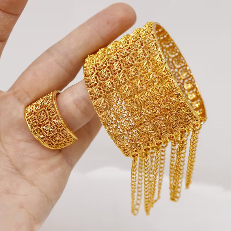 Middle Eastern Fashion Wedding Season Tassel Open Bangles And Ring Set, a Versatile Selection of High-Quality Jewelry for Ladies' Banquets, Weddings, And Festivals in Dubai, Perfect Gifts for Valentine'S Day And Mother'S Day