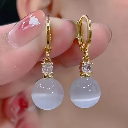 Vintage Cat'S Eye Stone Golden Water Drop Earrings, Sparkling Versatile Dangle Earrings, Perfect for Daily Wear, Parties, And Holiday Gifts, Elegant And Durable Additions