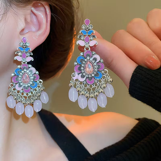 A Pair of Vintage Luxurious Ethnic-style Resin Tassel Earrings with Drip-painted Floral Designs