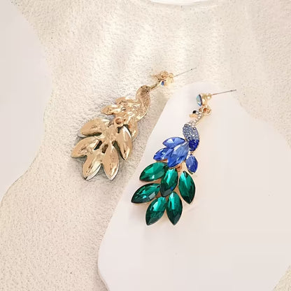 A Pair of European and American Fashion Retro Indian Exotic Peacock Earrings, Delicate & Stylish