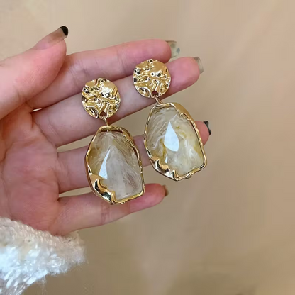 1 Pair of Elegant Vintage Irregular Resin Geometric Earrings, Suitable for Women's Banquet Parties and Vacation Wear
