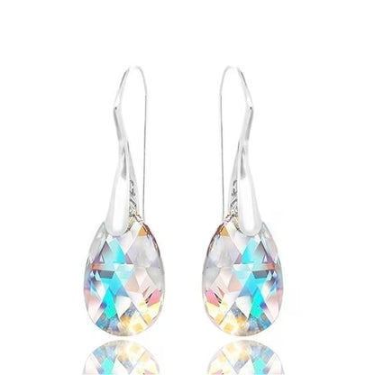 Fashionable New Jewelry Set Featuring Colorful Crystal Drop Earrings And a Pendant Necklace.