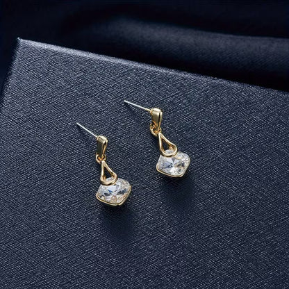 A Necklace And a Pair of Earrings, a Personalized Mother'S Day Gift Set Featuring Square Glass Jewelry