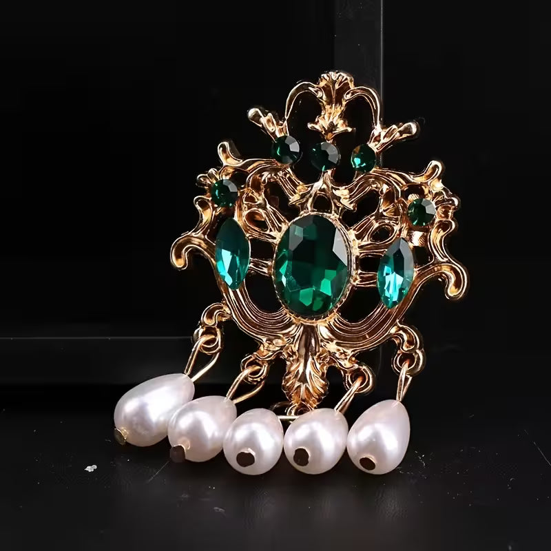 Creative Hot Selling Court Style Tassel Pendant Brooch Western Style Temperament Baroque Corsage Coat Accessories
