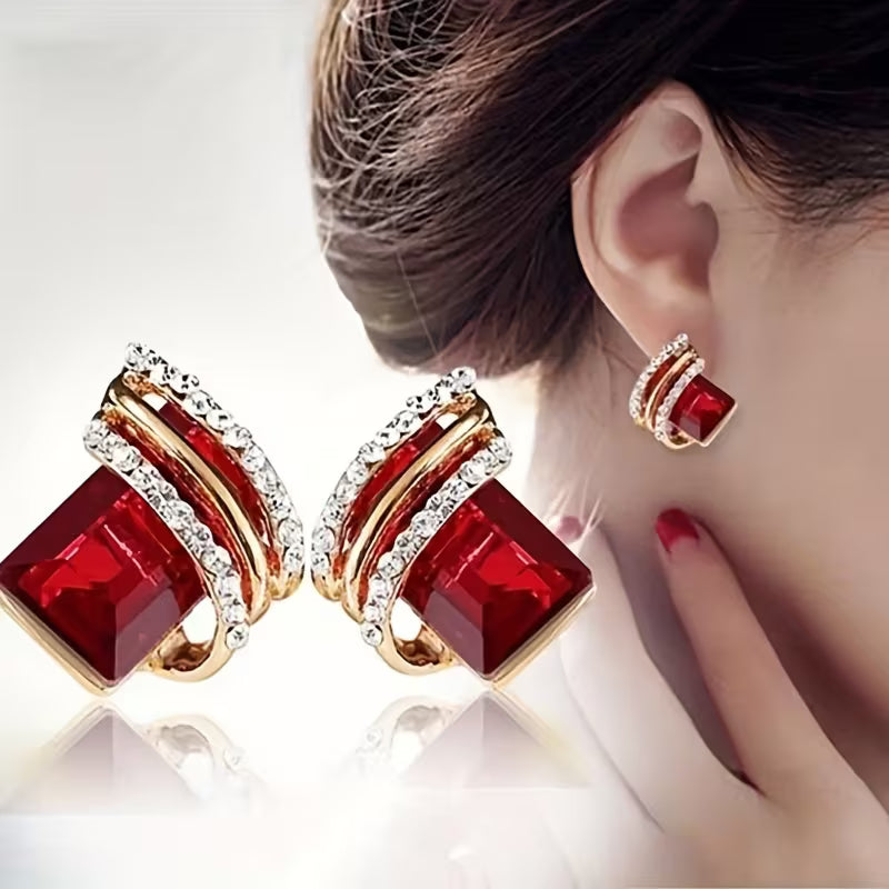 Hypoallergenic Geometric Stud Earrings Suitable for Weddings, Parties & Valentine's Gift - Elegant Luxury Hypoallergenic Alloy Earrings with Resin Inlay, Sensitive Skin, Year-Round Daily Wear & Special Occasions