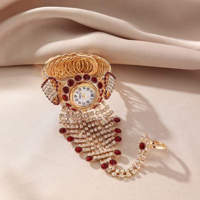 A Stylish And Elegant Women'S Quartz Bracelet Watch, Adorned with Heart-Shaped Rhinestones, Makes a Lovely Gift for Her.