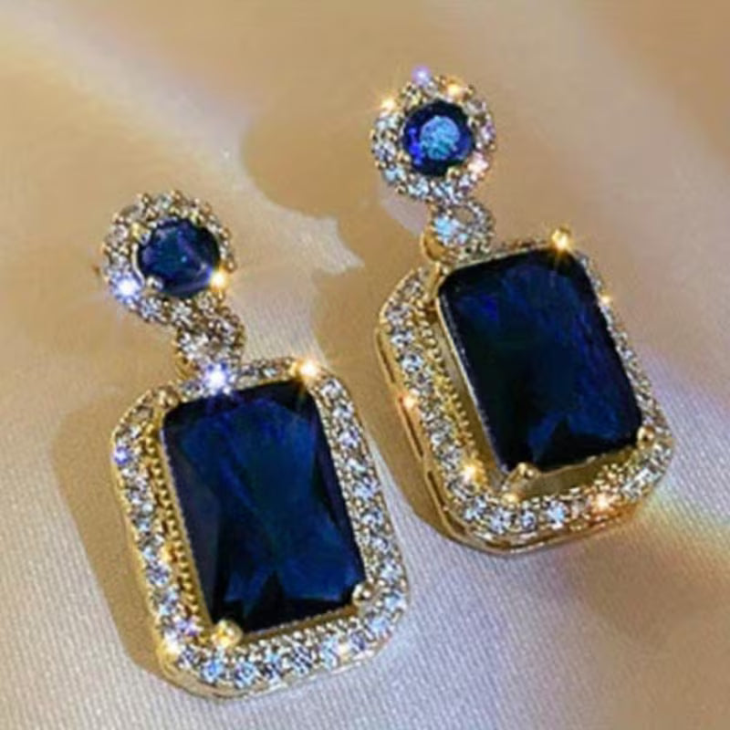 Synthetic Synthetic Synthetic Zircon Dangle Earrings in Green Luxury Square - Shimmering Jewelry for Weddings, Parties, And Daily Wear, Ideal May Birthstone Present for Valentine'S Day, Teacher'S Day, Graduation, Suitable for Teens