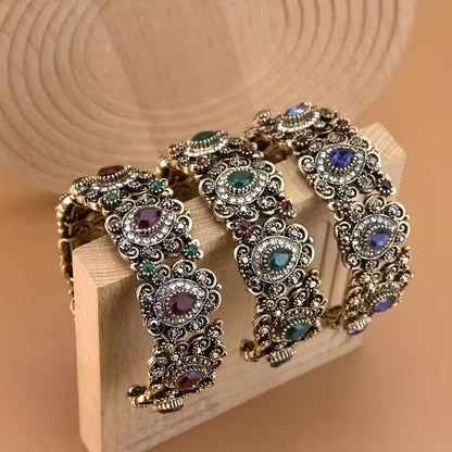 1pc Exquisite Vintage Turkish Women's Bracelet, C-Shape Design for Wrist Circumference Under 17cm & Diameter Below 5.4cm, Metal Arabic Pattern with Rhinestone Inlay, Middle Eastern Mediterranean Court Jewelry, Traditional European Wedding Bridal Accessory