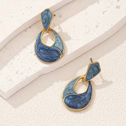 Lightweight Geometric Drop Earrings in a Boho-Chic Style, Made of Resin And Zinc Alloy, Ideal for Casual Outfits in Blue Or Green
