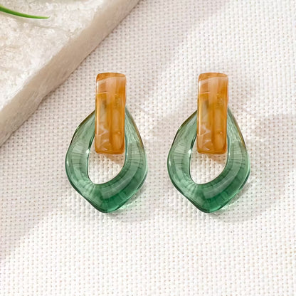 French-Style Vintage Resin Earrings, New Trendy Fashion Elegant Design Stud Earrings for Women, Suitable for Wedding and Party Wear