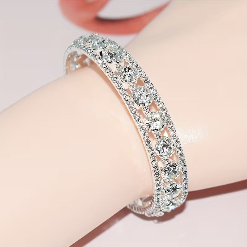 Sparkling European and American Bridal Versatile Openwork Bracelet for Women