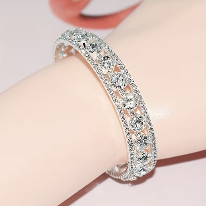 Sparkling European and American Bridal Versatile Openwork Bracelet for Women