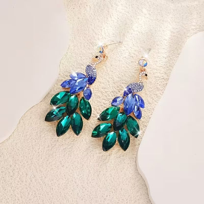 A Pair of European and American Fashion Retro Indian Exotic Peacock Earrings, Delicate & Stylish