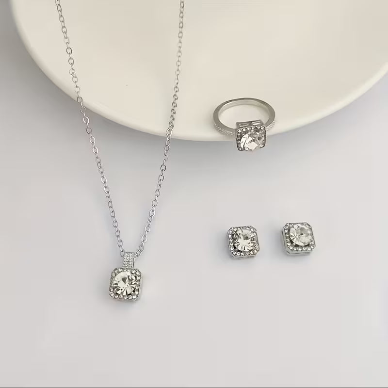 [4pcs Exquisite Fashionable Jewelry Gift] 4pcs Fashionable and minimalist new creative necklace earrings rings party commemorative gifts versatile jewelry exquisite Christmas and birthday gifts for family and friends
