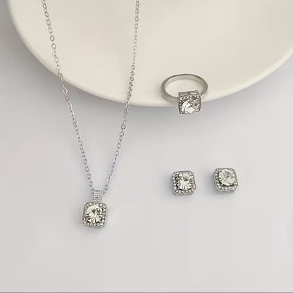 [4pcs Exquisite Fashionable Jewelry Gift] 4pcs Fashionable and minimalist new creative necklace earrings rings party commemorative gifts versatile jewelry exquisite Christmas and birthday gifts for family and friends