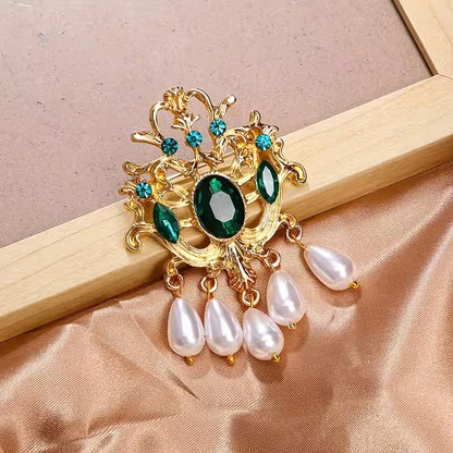 Creative Hot Selling Court Style Tassel Pendant Brooch Western Style Temperament Baroque Corsage Coat Accessories