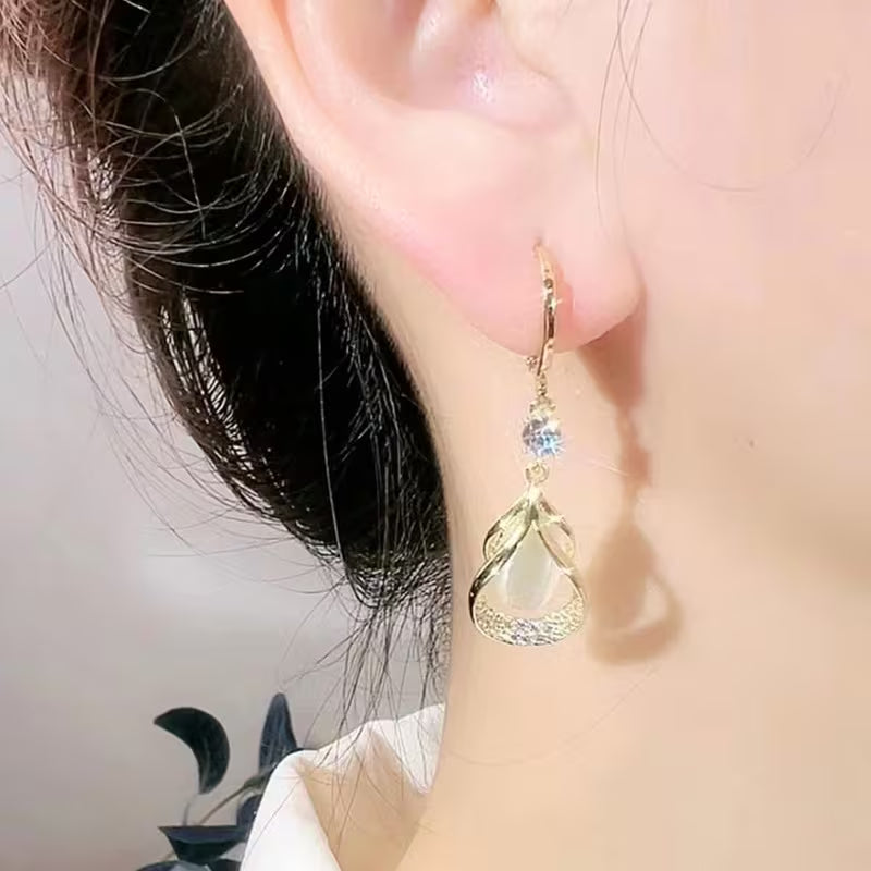 1 Set Elegant and Stylish New Cat's Eye Geometric Earrings & Necklace Drop Pendant Jewelry Set - Versatile, Delicate Gift for Valentine's Day, Weddings, or Parties, for Teenager