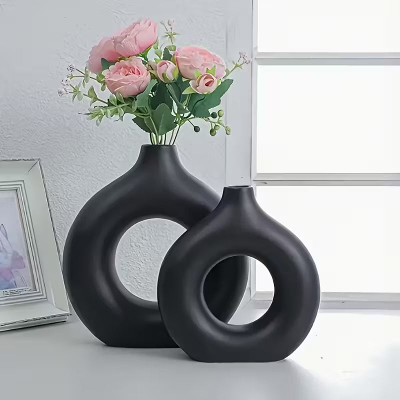 Bohemian Style Geometric Hollow Round Vase - Made of Durable Plastic, Suitable for Home And Living Room Decoration. A Single-Piece Molded Plastic Vase for Hydroponics, Resembling Ceramic, Designed for a Single Flower Or As a Donut Vase
