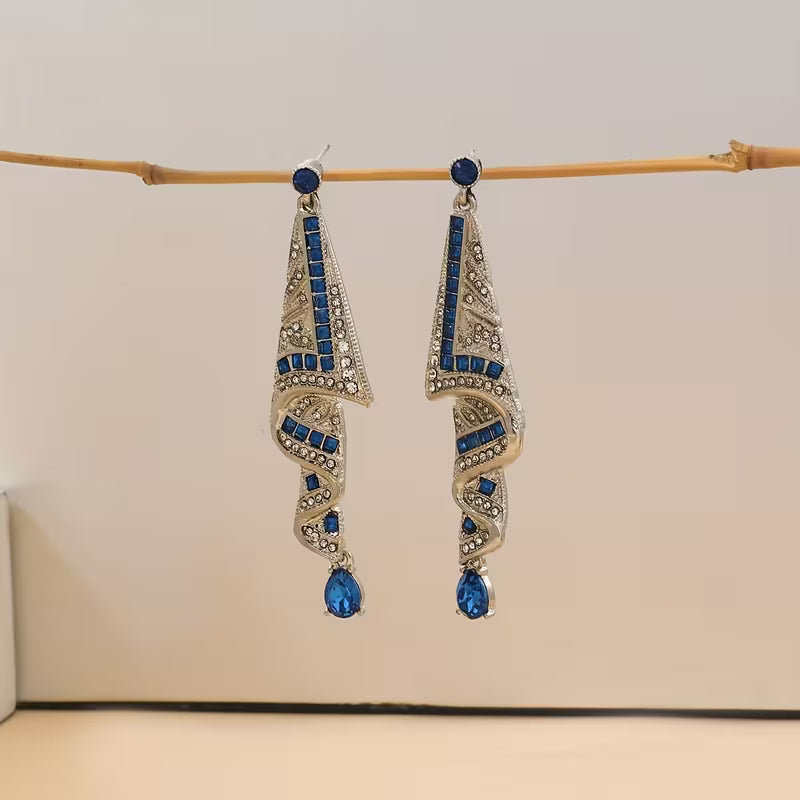 A Pair of Irregular Water Drop-Shaped Earrings, Stylish And Exaggerated Long Earrings for Women, Perfect for Parties And Court-Style Events, a Great Gift for Friends