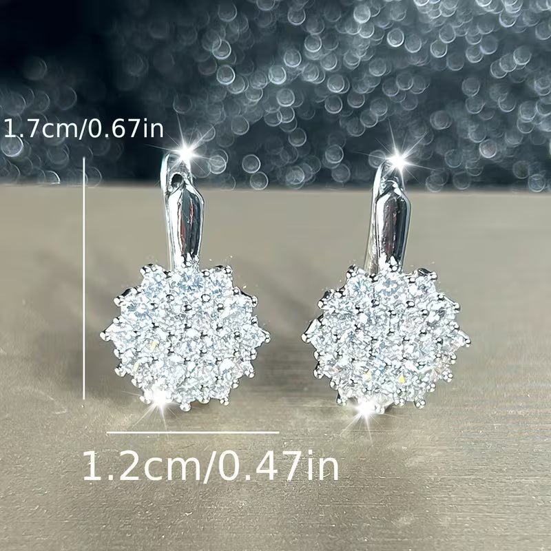 A Pair Of Luxurious Atmospheric Sunflower Filled with Synthetic Zirconia Decoration Earrings, Earrings, Wedding Jewelry, Bridesmaid Gifts, Gifts for Wife, Valentine's Day Gifts, Holiday Gifts, Suitable for Women