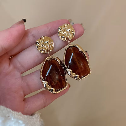 1 Pair of Elegant Vintage Irregular Resin Geometric Earrings, Suitable for Women's Banquet Parties and Vacation Wear