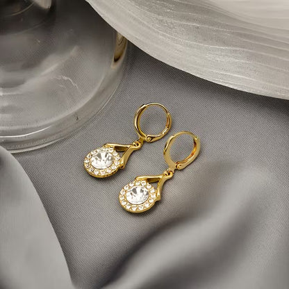 A Pair of Elegant Synthetic Zirconia Pendant Earrings Suitable for Weddings, Parties, And Everyday Wear