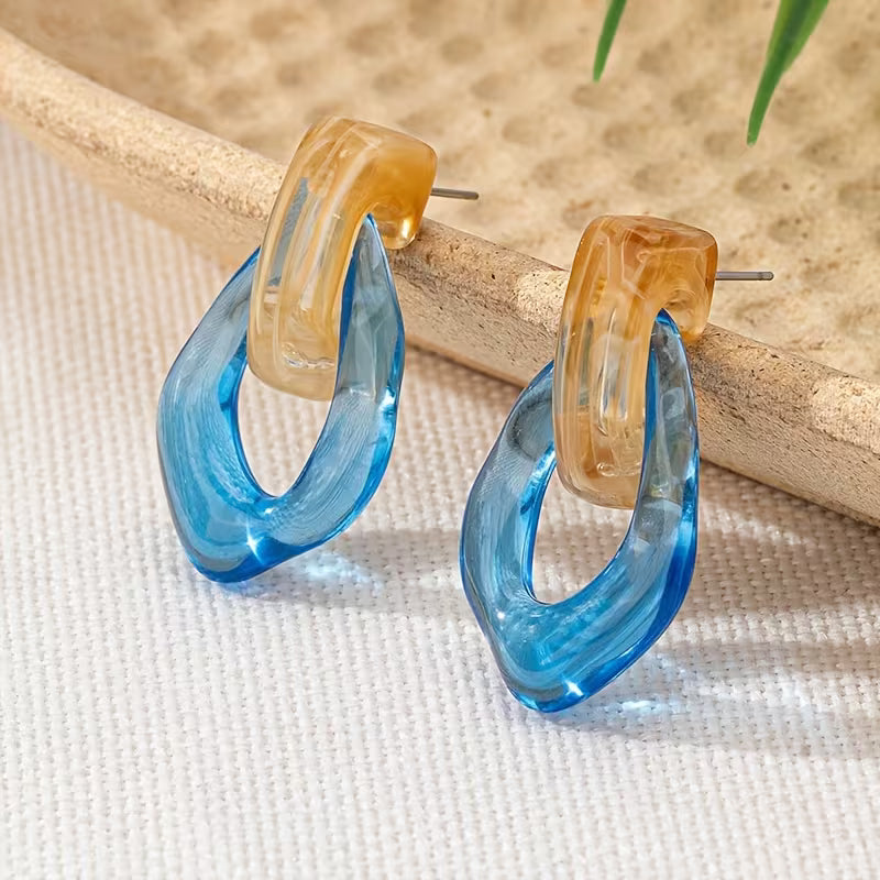 French-Style Vintage Resin Earrings, New Trendy Fashion Elegant Design Stud Earrings for Women, Suitable for Wedding and Party Wear
