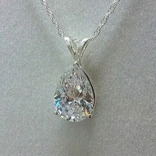 Teardrop-Shaped Zirconia Pendant Necklace for Women, Perfect for Wedding Proposals And Parties