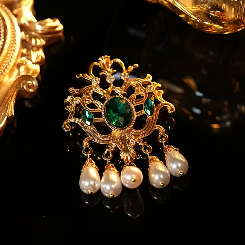 Creative Hot Selling Court Style Tassel Pendant Brooch Western Style Temperament Baroque Corsage Coat Accessories