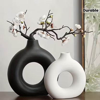 Bohemian Style Geometric Hollow Round Vase - Made of Durable Plastic, Suitable for Home And Living Room Decoration. A Single-Piece Molded Plastic Vase for Hydroponics, Resembling Ceramic, Designed for a Single Flower Or As a Donut Vase