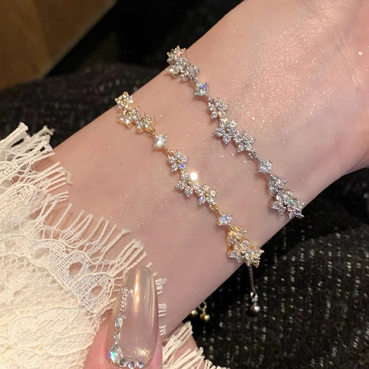 Flashing Mini Flower Zircon Pull-String Bracelet For Women