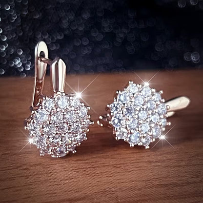 A Pair Of Luxurious Atmospheric Sunflower Filled with Synthetic Zirconia Decoration Earrings, Earrings, Wedding Jewelry, Bridesmaid Gifts, Gifts for Wife, Valentine's Day Gifts, Holiday Gifts, Suitable for Women