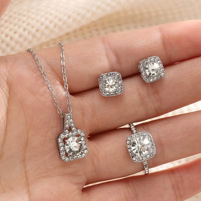 A Stylish And Luxurious 4pcs Jewelry Set Featuring a Sparkling And Exquisite Necklace, Earrings, And Ring, Perfect As an Elegant And Beautiful Gift for Birthdays, Holidays, Or Special Occasions