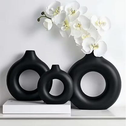 Bohemian Style Geometric Hollow Round Vase - Made of Durable Plastic, Suitable for Home And Living Room Decoration. A Single-Piece Molded Plastic Vase for Hydroponics, Resembling Ceramic, Designed for a Single Flower Or As a Donut Vase