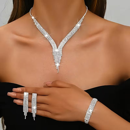 Exquisite Sparkling Necklace And Earring Set, Bridal Accessories for Wedding Dresses And Evening Events.