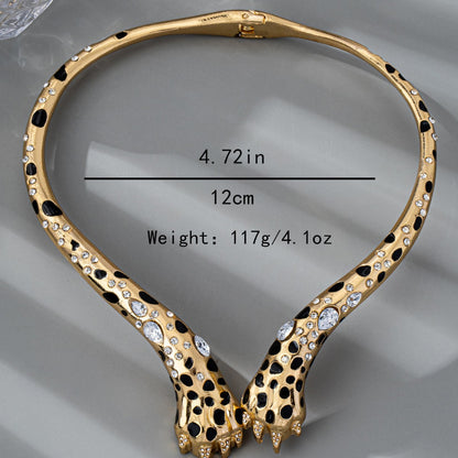Vintage And Exaggerated Temperament Versatile Leopard Print Diamond Necklace