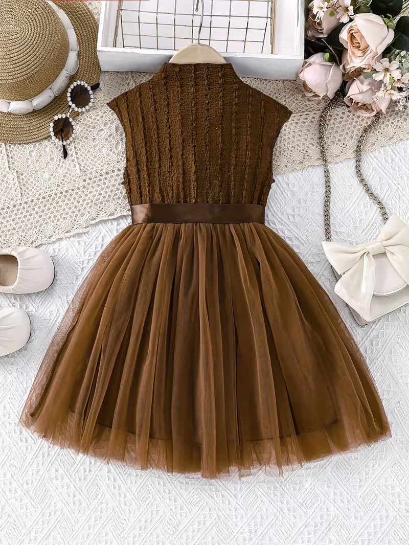 A Romantic And Elegant Sleeveless Dress with a Half-High Collar, Pearl Buttons, And a Mesh Belt, Perfect for Outdoor Casual Wear And Parties
