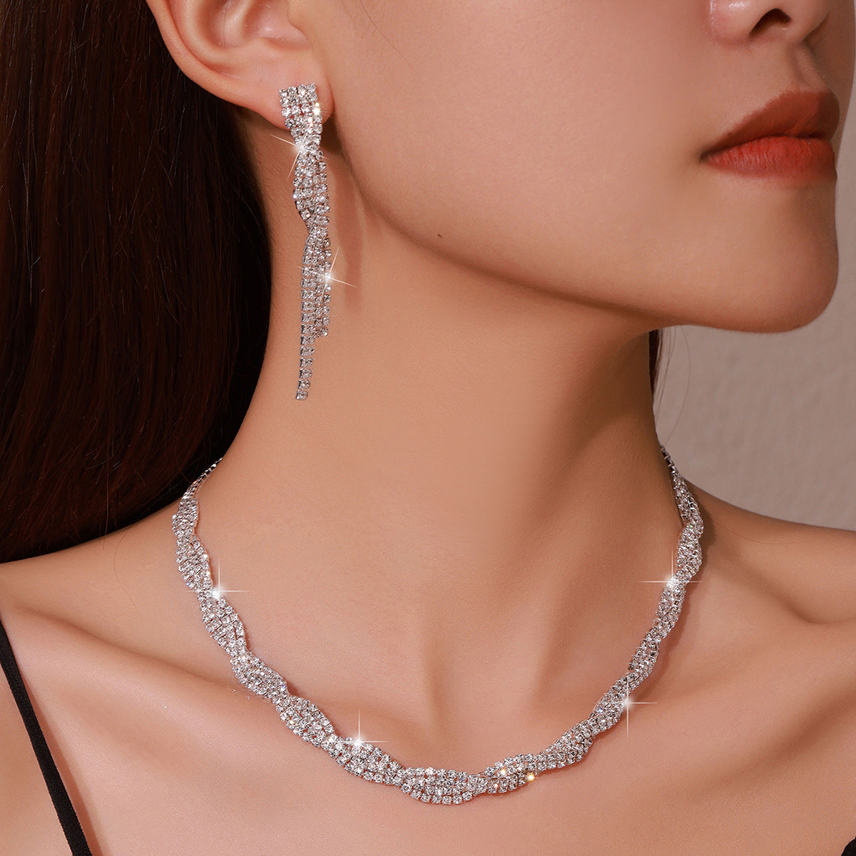 Exaggerated And Exquisite Necklace Earring Set Two-piece Set