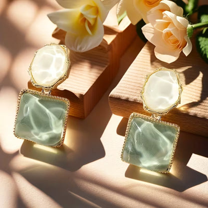 Elegant Boho Chic Irregular Square & Oval Resin Earrings - French-Inspired, Versatile Golden-Tone Dangle Earrings with Stainless Steel Posts for Daily Wear and Parties, Quirky Earring