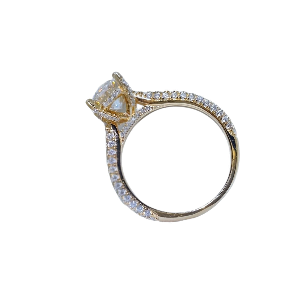 Fashionable Copper Plated Moissanite Diamond Ring