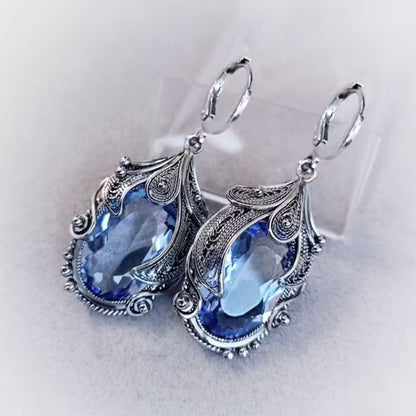 1pc Women'S Elegant Geometric Feather-like Earrings - Green Gemstone-like Accent, Wedding Party Everyday Jewelry, Durable Zinc Alloy Statement Earrings for Formal Events & Casual Attire - Perfect Gift for Women, Banquet Accessories, Bohemian Style, Intric