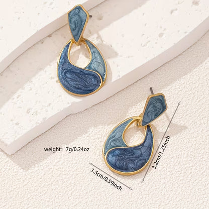 Lightweight Geometric Drop Earrings in a Boho-Chic Style, Made of Resin And Zinc Alloy, Ideal for Casual Outfits in Blue Or Green