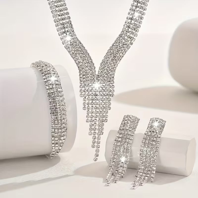 Exquisite Sparkling Necklace And Earring Set, Bridal Accessories for Wedding Dresses And Evening Events.