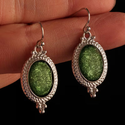 A Pair of Alloy Antique Silvery Plated Light Gray Oval Resin Earrings with Sparkle, Fashion Vintage Earrings