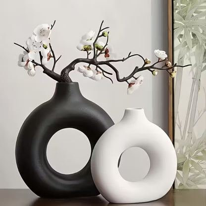 Bohemian Style Geometric Hollow Round Vase - Made of Durable Plastic, Suitable for Home And Living Room Decoration. A Single-Piece Molded Plastic Vase for Hydroponics, Resembling Ceramic, Designed for a Single Flower Or As a Donut Vase