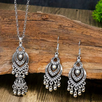 3pcs Bohemian Ethnic Vintage for Women - Zinc Alloy & Glass Bead Bell & Tassel Earrings and Necklace, K Plated Ilvery Peach Bell Charms, Cultural for Parties Weddings Daily Wear, Year-Round Elegant Statement