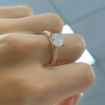 Fashionable Copper Plated Moissanite Diamond Ring
