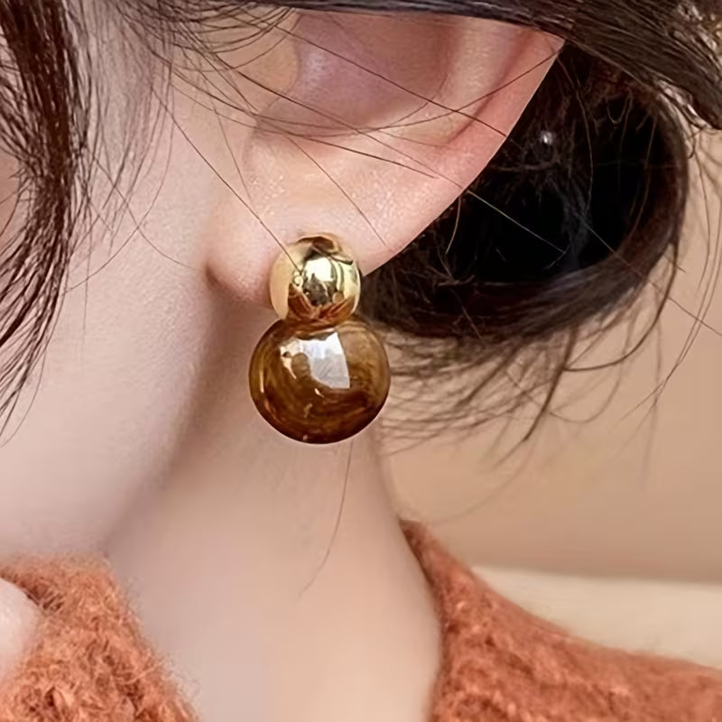 1 Pair of Minimalist Fashion Geometric Round Resin Women's Earrings, Quirky Earrings, Women's Fashion Studs, Unique Design, Cute and Exquisite, Eye-Catching, Perfect Gift for Friends, Suitable for Parties, Daily Wear, and Various Occasions, Vacation